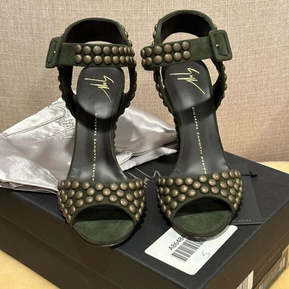 Giuseppe Zanotti
Studded Ankle-Wrap Chunky-Heel Sandal, Militare size 35 - Picture 2 of 16